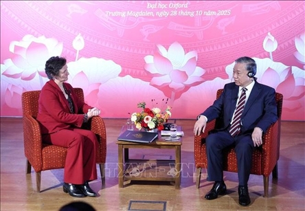 Vietnam a sincere, trustworthy partner of U.K: Party leader